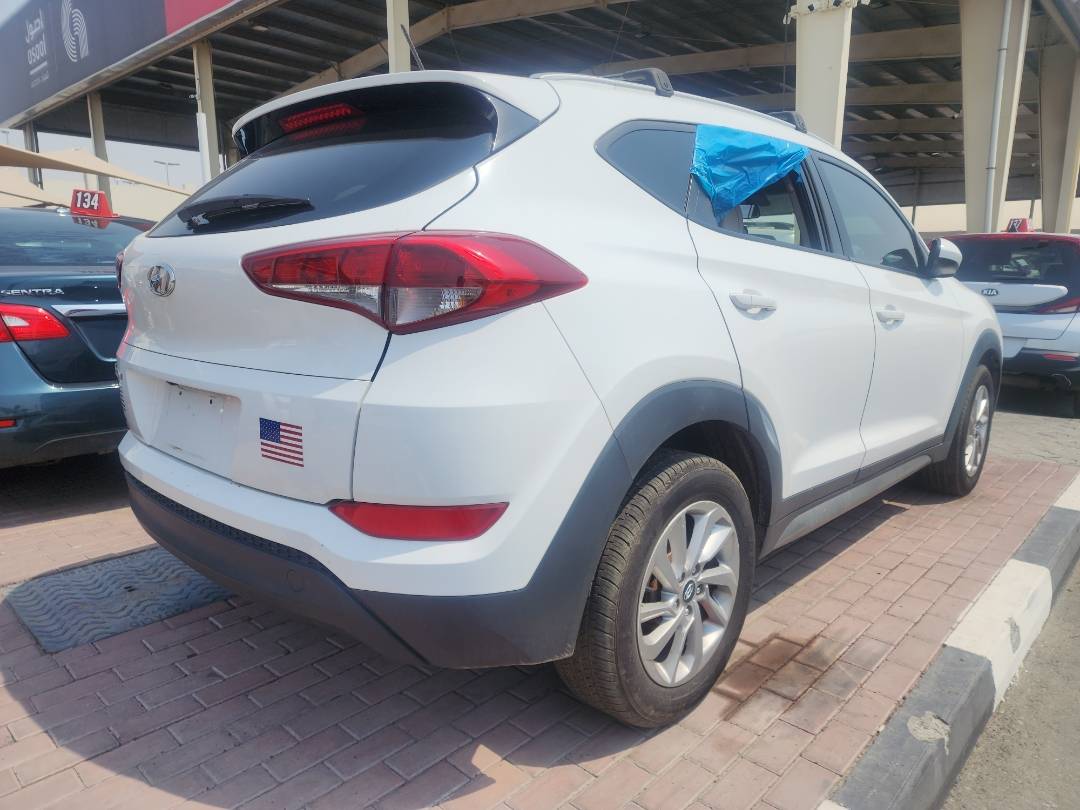 2017 HYUNDAI TUCSON — 165398 Miles — Lot 45508844 — Souq - Marhaba Auctions Used Cars - Image 9