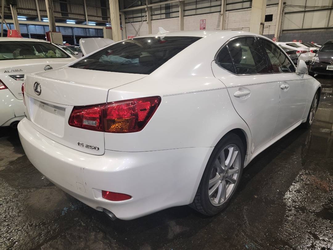 2007 LEXUS IS 250 — 246863 Miles — Lot 74471253 - Marhaba Auctions Used Cars - Image 3