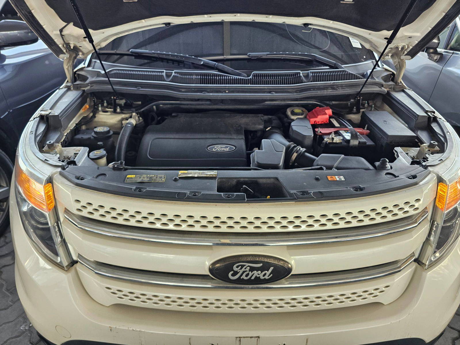 2011 FORD EXPLORER — 200089 KM — Lot 29035 — Souq - Marhaba Auctions Used Cars - Image 12