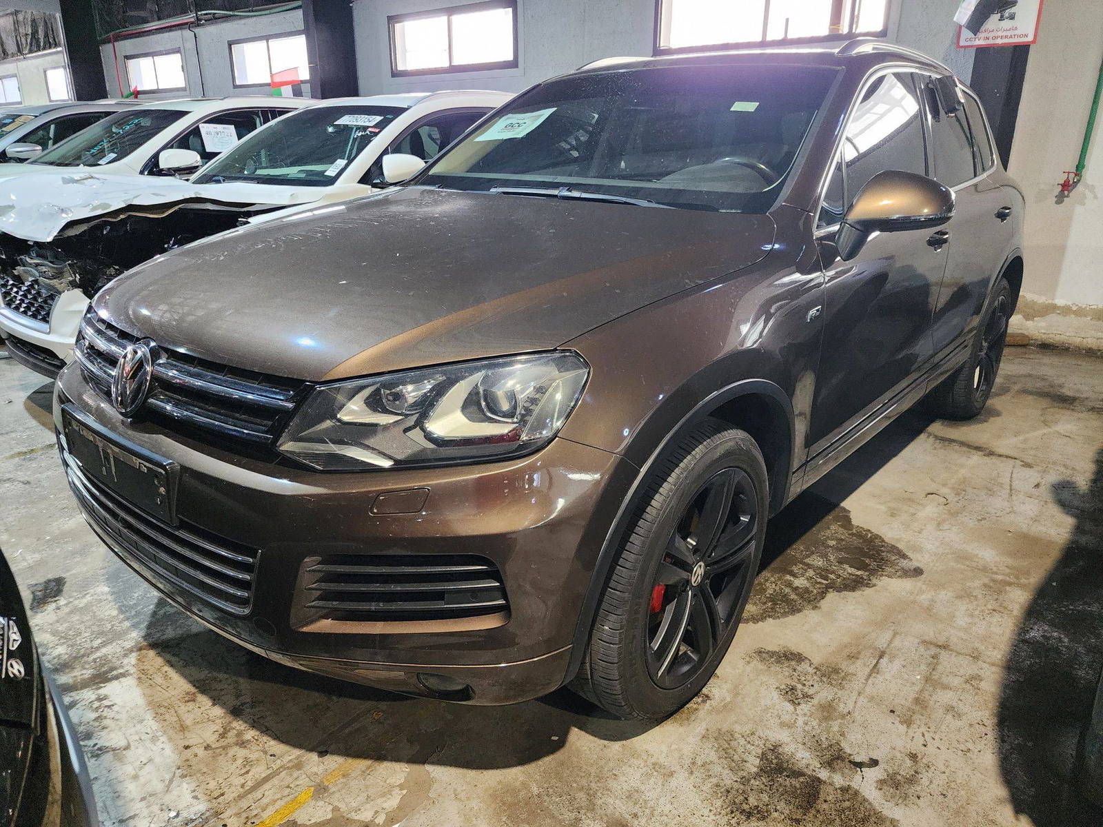 2012 VOLKSWAGEN TOUAREG V6 — 177105 KM — Lot CD021172 — Main - Marhaba Auctions Used Cars - Image 3