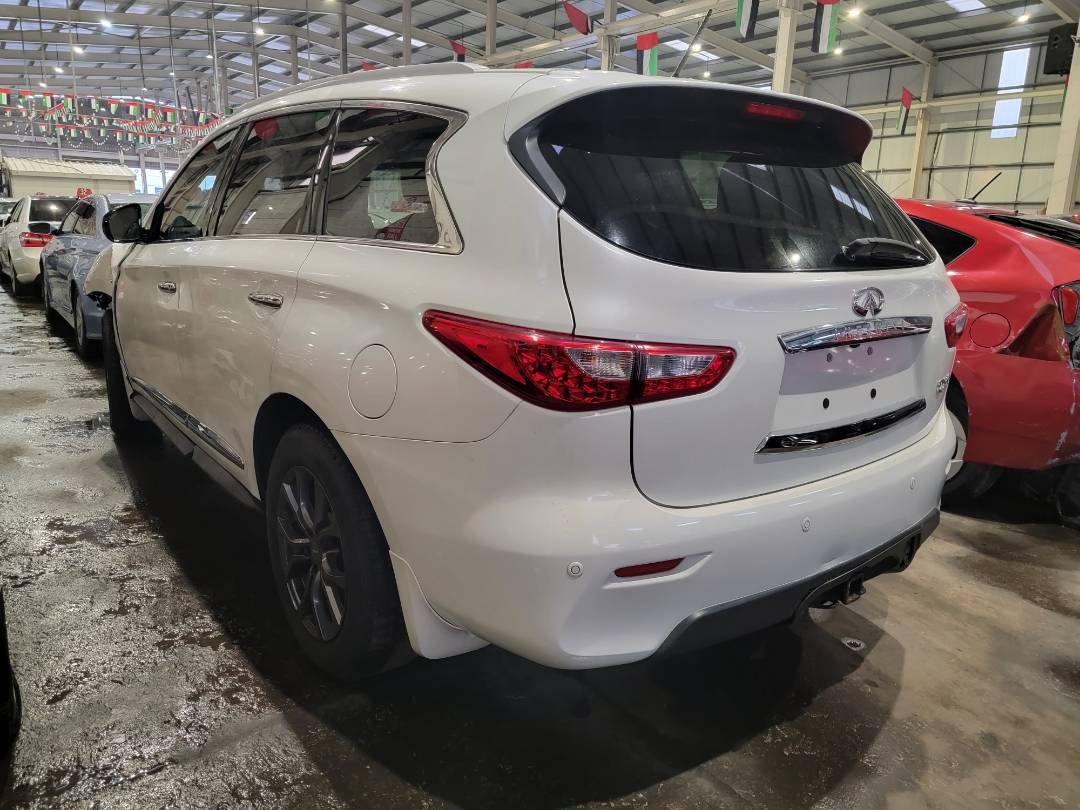 2015 INFINITI QX60 — 141443 KM — Lot FC555871 — Main - Marhaba Auctions Used Cars - Image 3