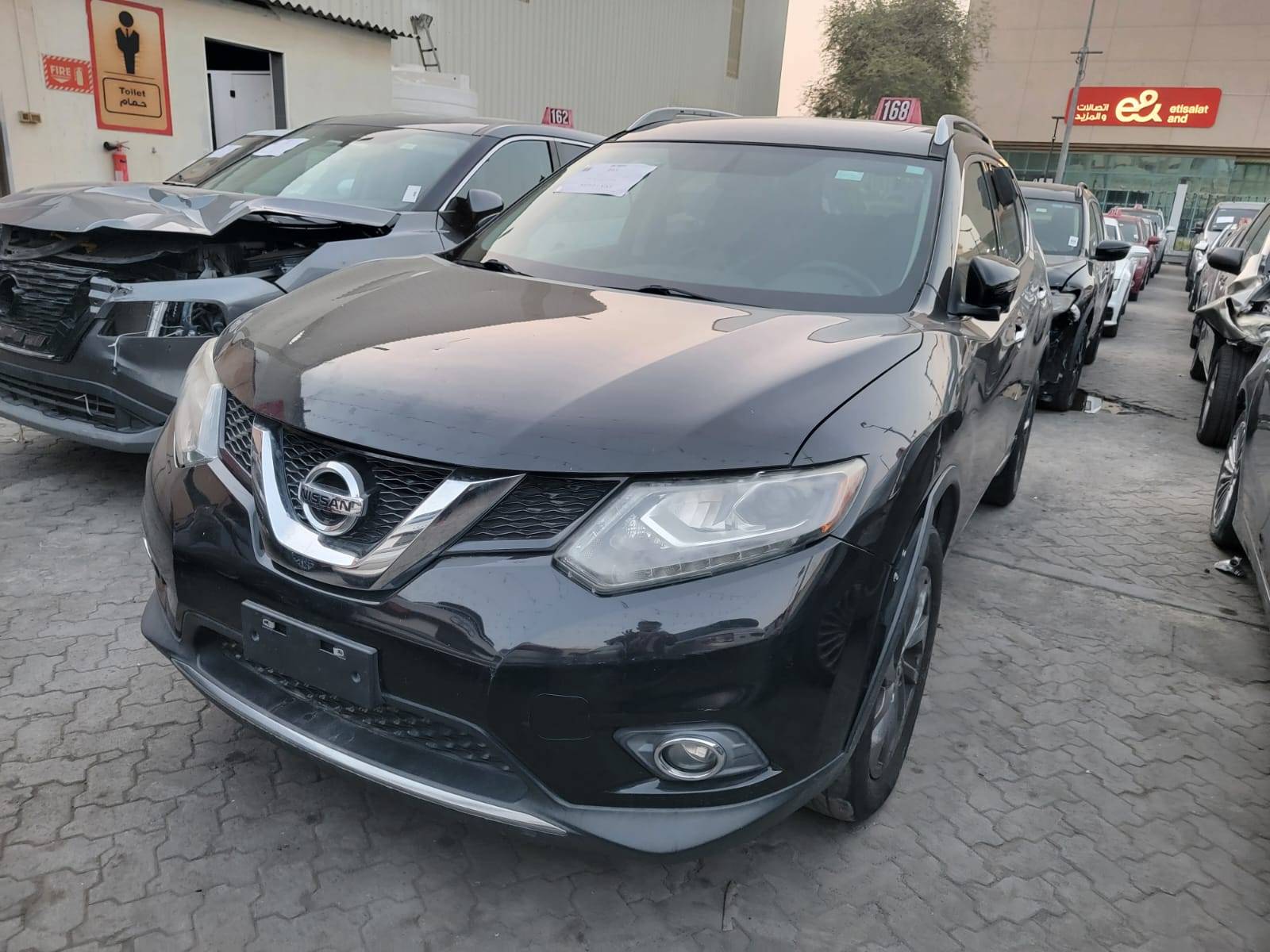NISSAN ROGUE