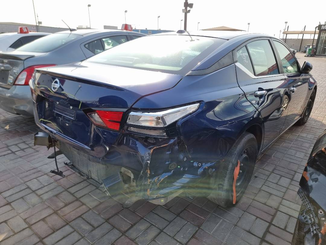 2019 NISSAN ALTIMA — 165519 Miles — Lot 1254789 — Ind. 12 - Marhaba Auctions Used Cars - Image 5