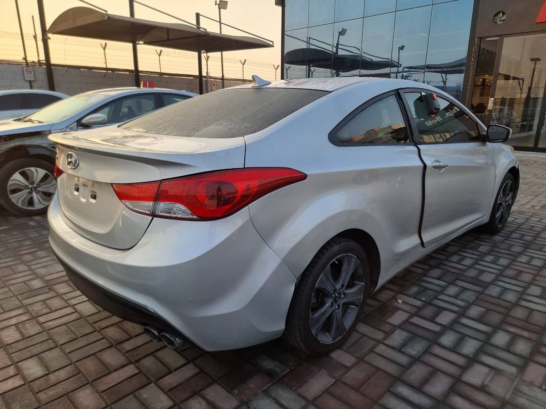 2013 HYUNDAI ELANTRA — 207125 Miles — Lot 40318371 — Main - Marhaba Auctions Used Cars - Image 5