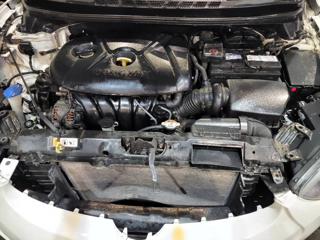 HYUNDAI ELANTRA 2014 - Marhaba Auction Used Cars - Image 9