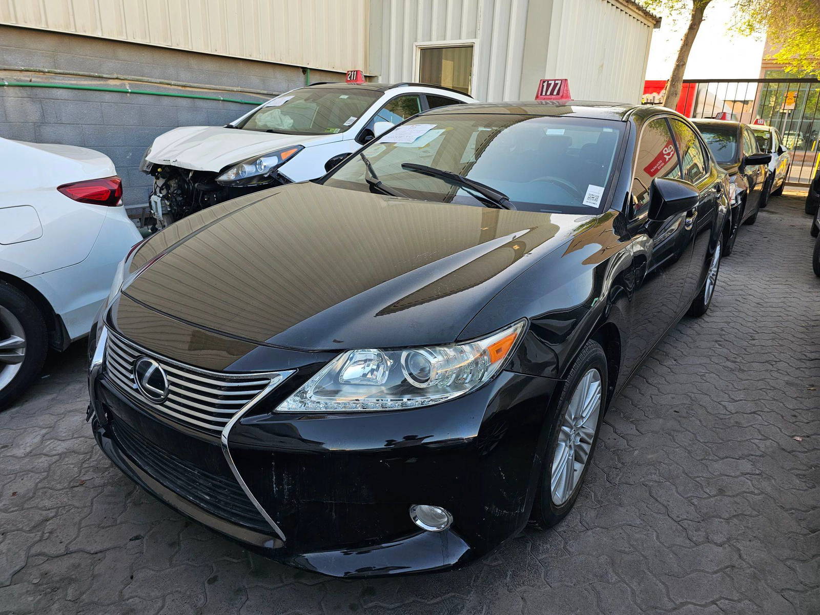 LEXUS ES 350 2015 - Marhaba Auction Used Cars - Image 3