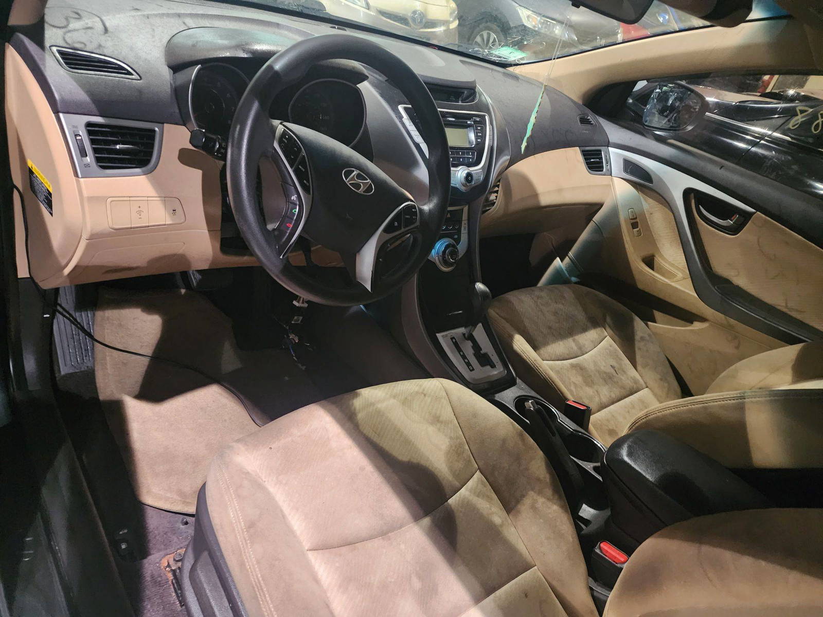 2011 HYUNDAI ELANTRA — 107084 Miles — Lot 36842688 - Marhaba Auctions Used Cars - Image 4