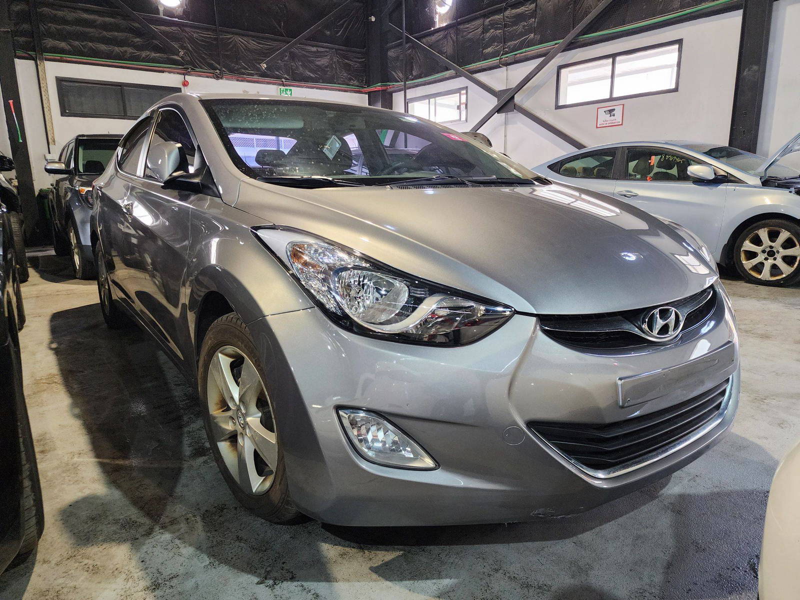 2012 HYUNDAI AVANTE — 112904 KM — Lot 455595 — Main - Marhaba Auctions Used Cars - Image 4