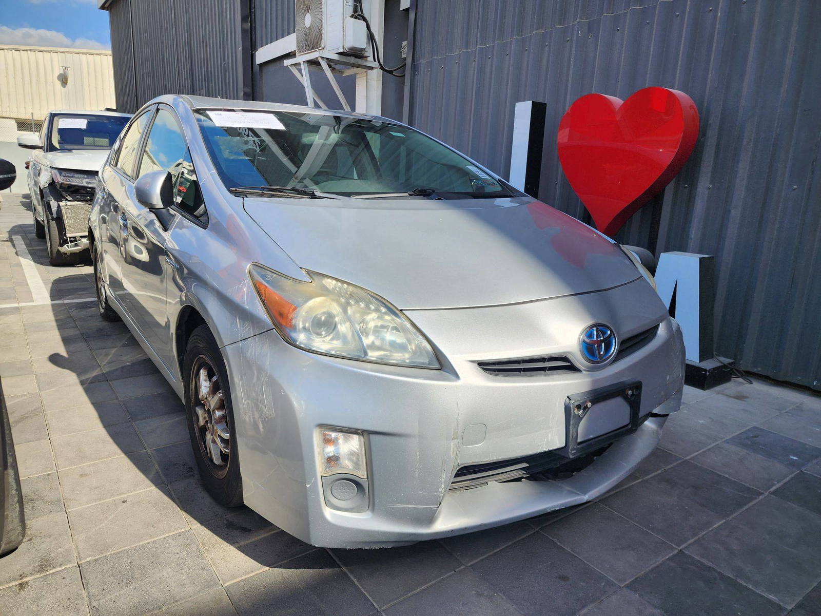 2010 TOYOTA PRIUS — 272694 Miles — Lot 56234 — Main - Marhaba Auctions Used Cars - Image 3