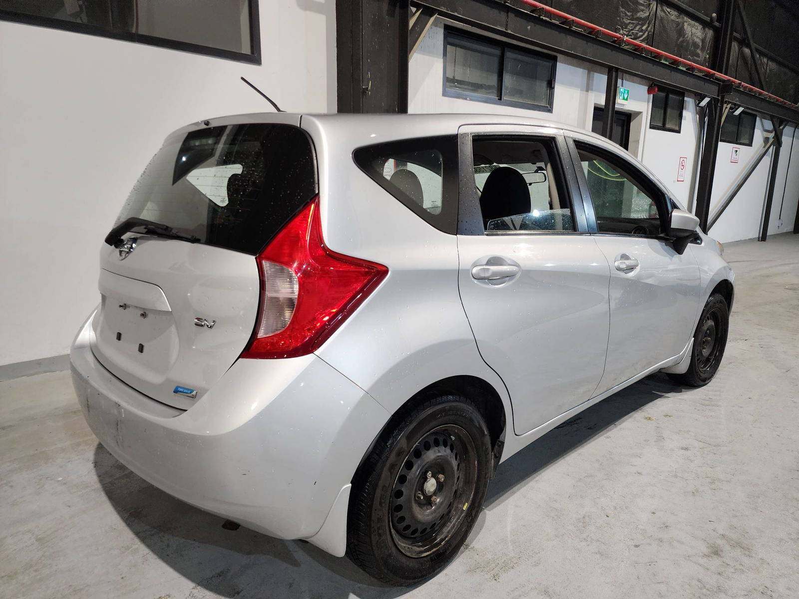 2015 NISSAN VERSA NOTE — 164535 Miles — Lot 58215384 — Al Quoz - Marhaba Auctions Used Cars - Image 5