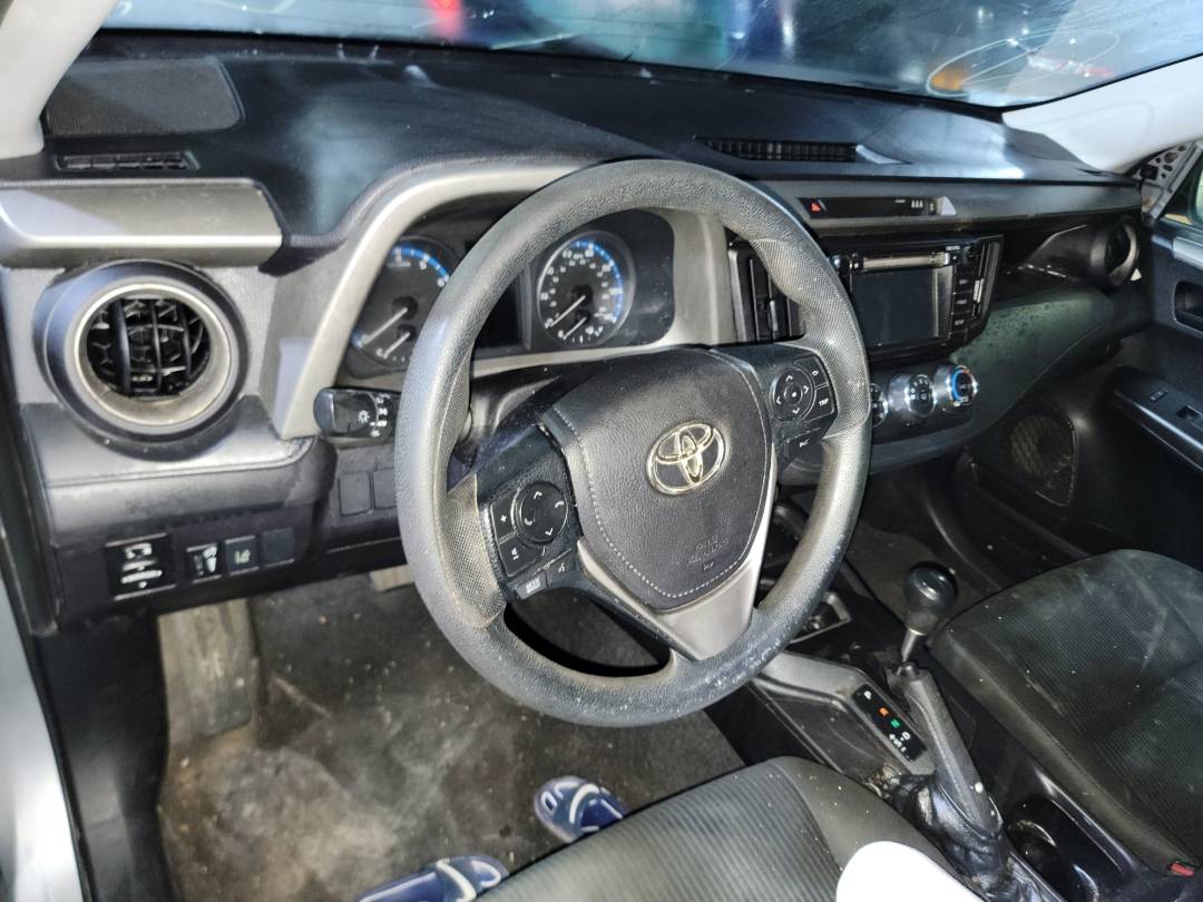2018 TOYOTA RAV4 — 189240 Miles — Lot 58209893 - Marhaba Auctions Used Cars - Image 8