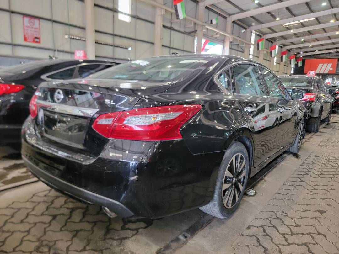 2018 NISSAN ALTIMA — 113534 Miles — Lot AP3JC124083 — Main - Marhaba Auctions Used Cars - Image 3