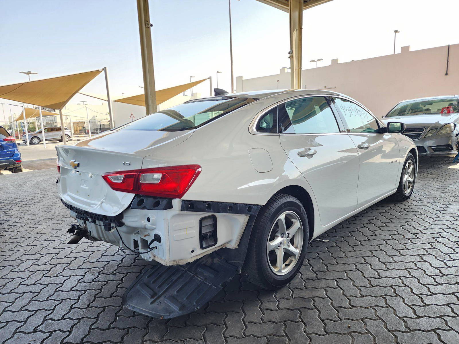 2016 CHEVROLET MALIBU — 115875 Miles — Lot TXGF229546 — Souq - Marhaba Auctions Used Cars - Image 5