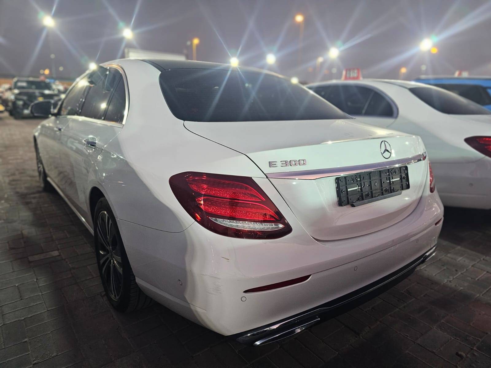 2020 MERCEDES BENZ E-300 — 97240 KM — Lot 772222 - Marhaba Auctions Used Cars - Image 9