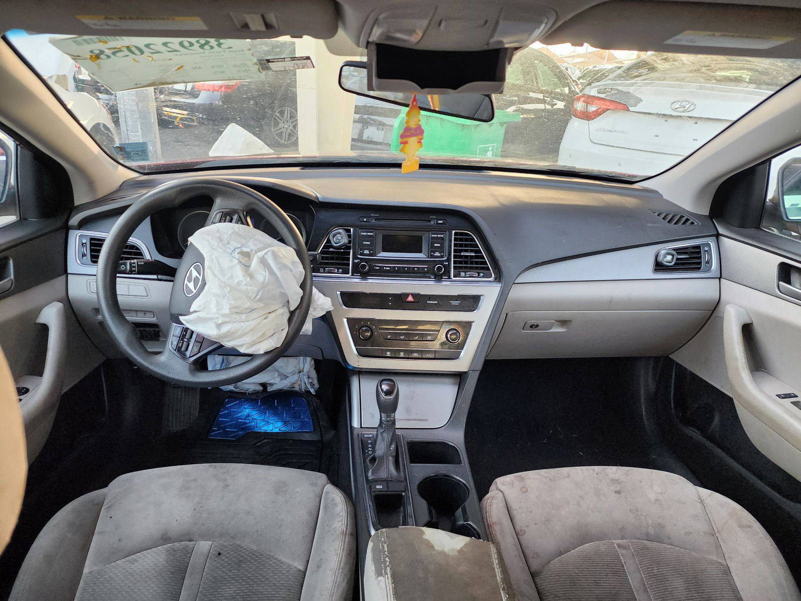 2015 HYUNDAI SONATA — 213281 Miles — Lot 38922058 — Ind. 12 - Marhaba Auctions Used Cars - Image 7