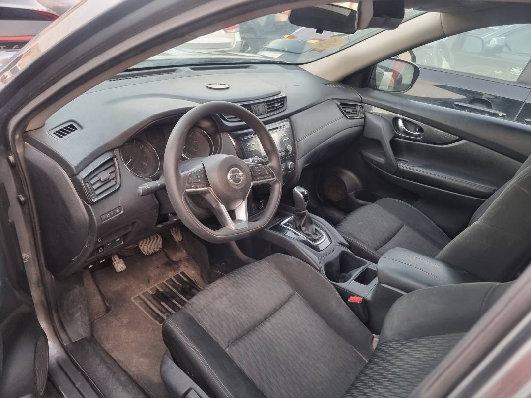 2017 NISSAN ROGUE — 158451 Miles — Lot P500336 — Souq - Marhaba Auctions Used Cars - Image 4