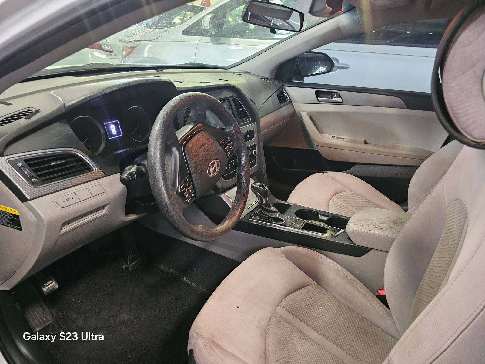 HYUNDAI SONATA 2015 - Marhaba Auction Used Cars - Image 9