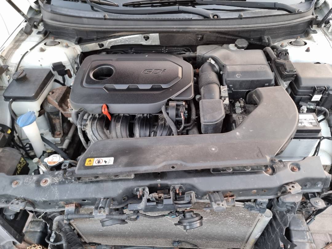 2015 HYUNDAI SONATA — 166702 Miles — Lot 214578 — Ind. 12 - Marhaba Auctions Used Cars - Image 10