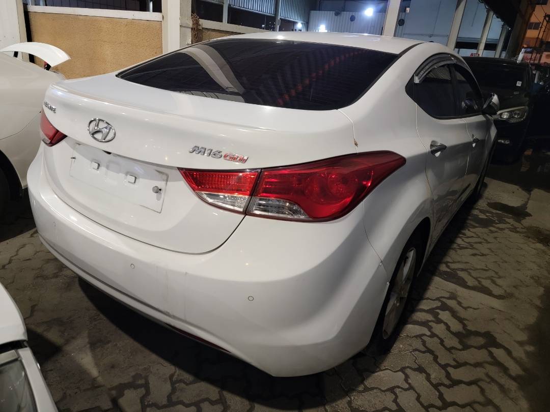 2012 HYUNDAI AVANTE — 163027 KM — Lot 281504 — Main - Marhaba Auctions Used Cars - Image 3