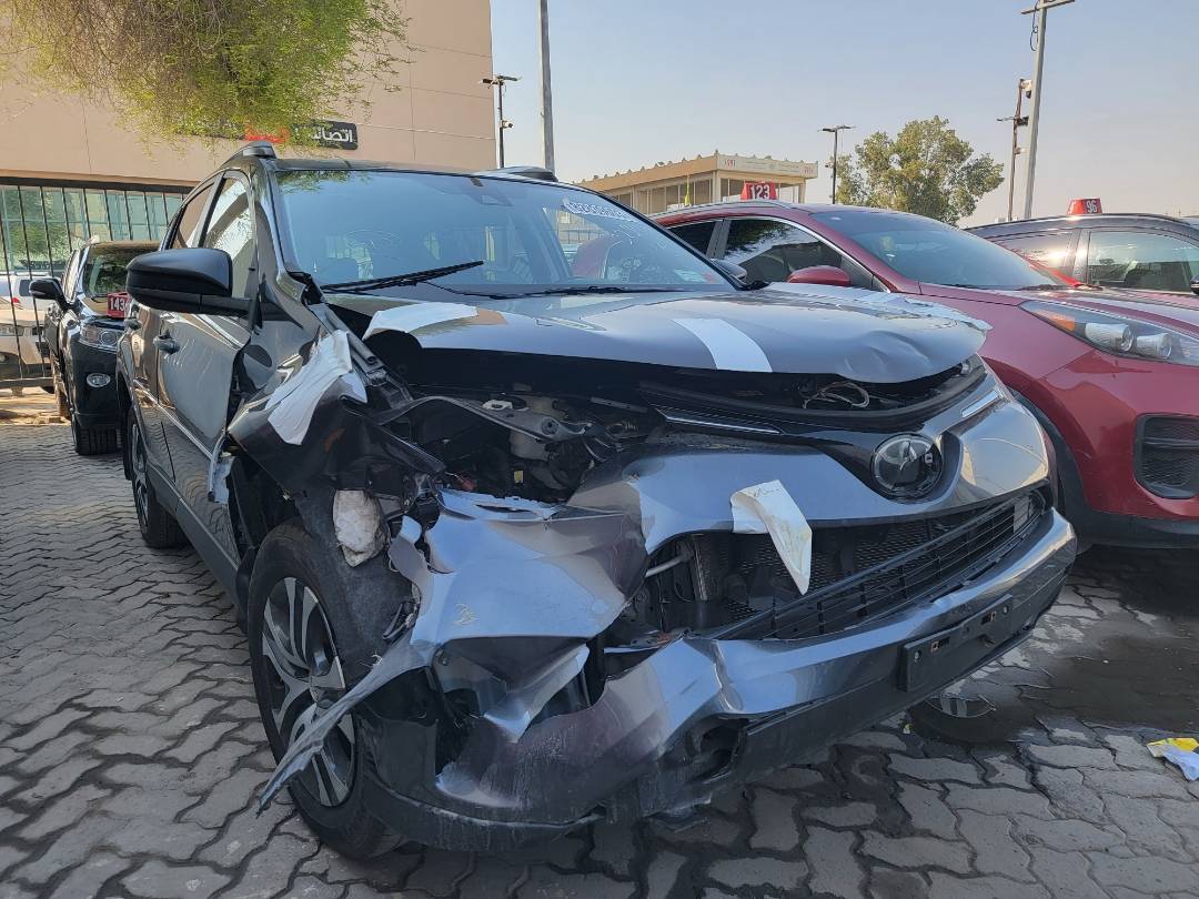 2018 TOYOTA RAV4 — 78104 Miles — Lot JJ229965 - Marhaba Auctions Used Cars - Image 4
