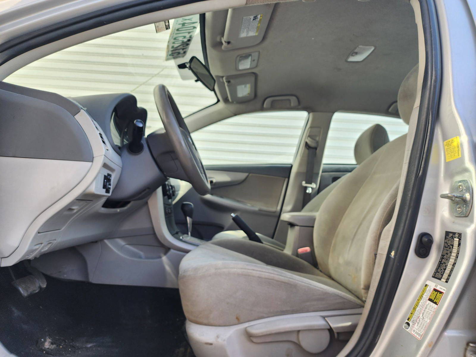 2010 TOYOTA COROLLA — 192975 Miles — Lot AC417492 — Souq - Marhaba Auctions Used Cars - Image 8