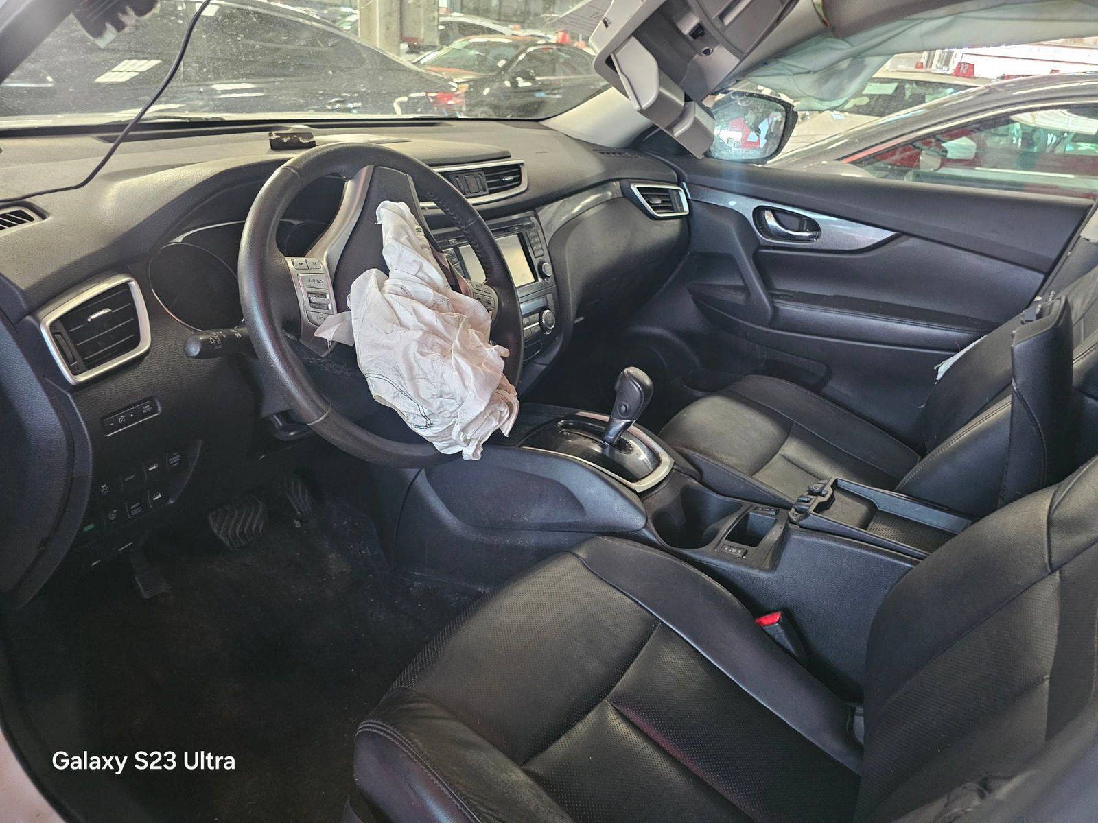 NISSAN ROGUE 2015 - Marhaba Auction Used Cars - Image 8