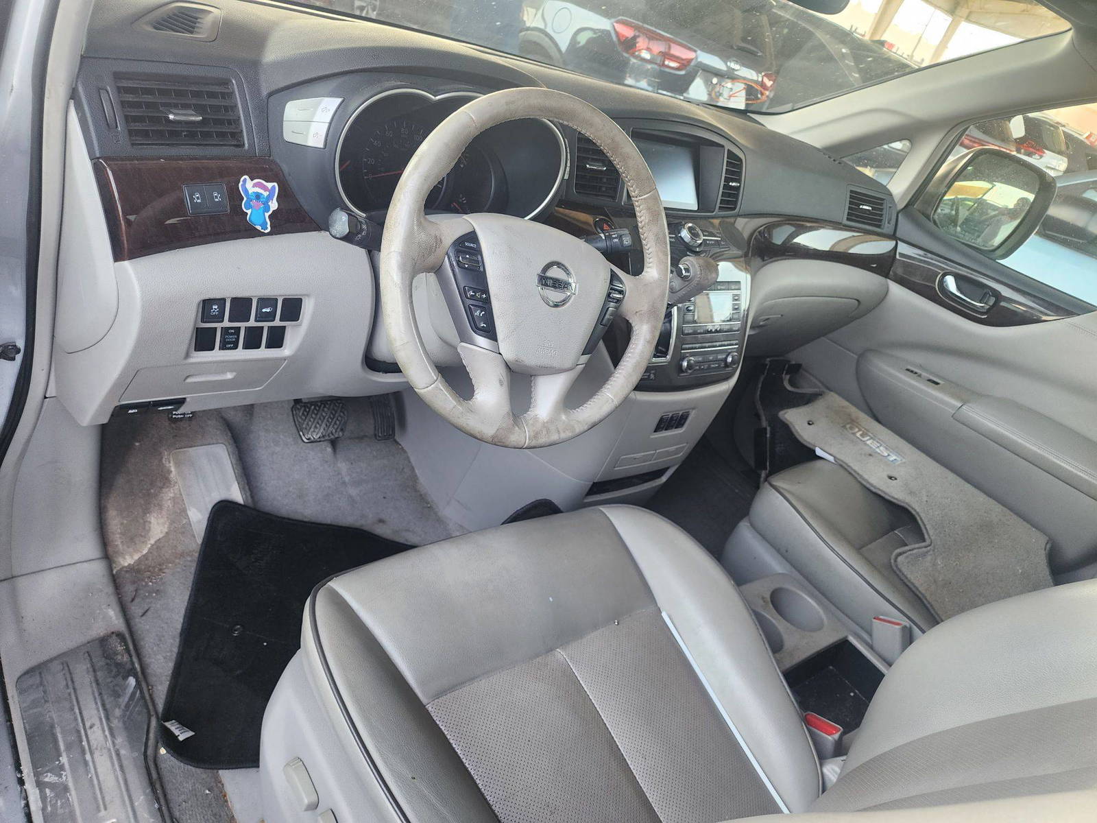2016 NISSAN QUEST — 158608 Miles — Lot 68202643 - Marhaba Auctions Used Cars - Image 4