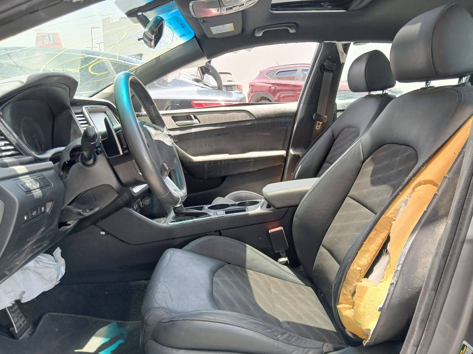 2019 HYUNDAI SONATA — 87566 Miles — Lot 2KH770469 — Souq - Marhaba Auctions Used Cars - Image 9