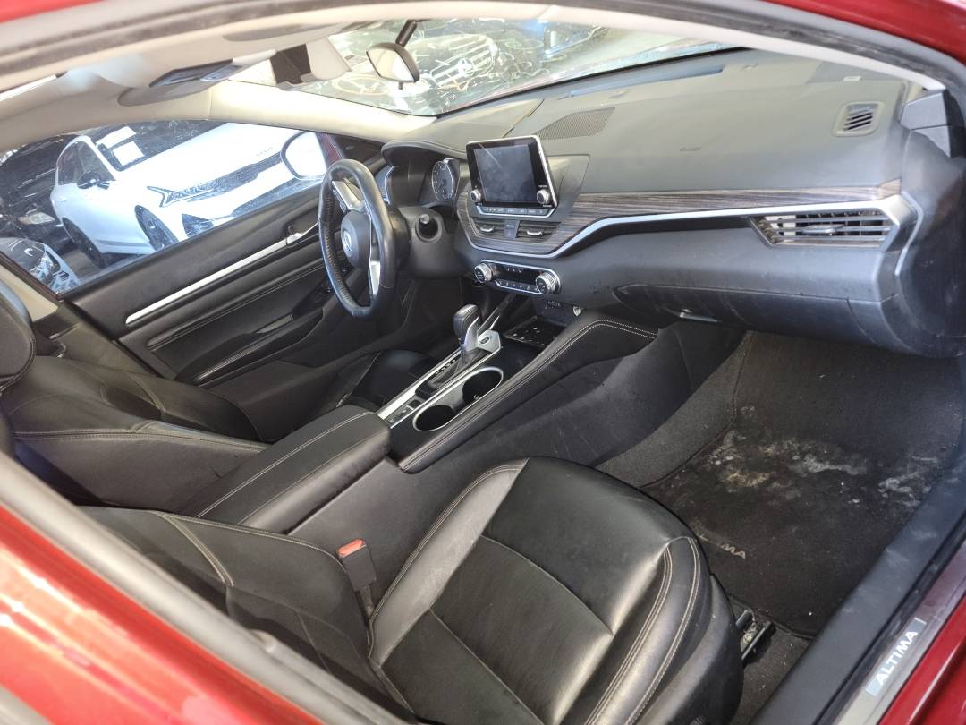 2021 NISSAN ALTIMA — 69280 Miles — Lot 78866 - Marhaba Auctions Used Cars - Image 5