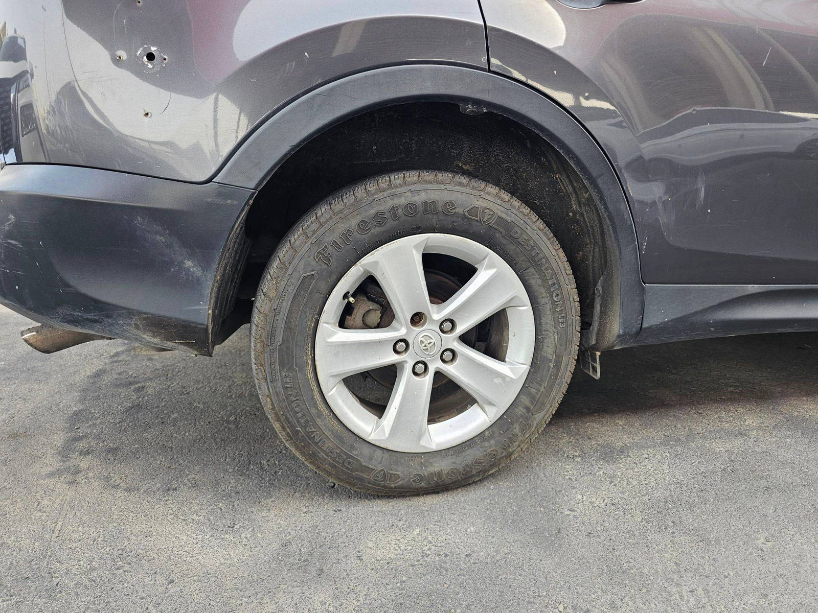 2015 TOYOTA RAV4 — 110120 Miles — Lot XFW280370 — Souq - Marhaba Auctions Used Cars - Image 11
