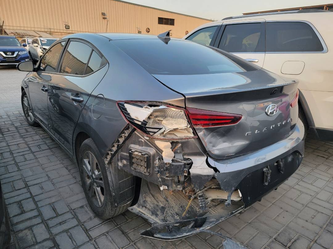 2019 HYUNDAI ELANTRA — 161970 Miles — Lot KH410301 — Main - Marhaba Auctions Used Cars - Image 5