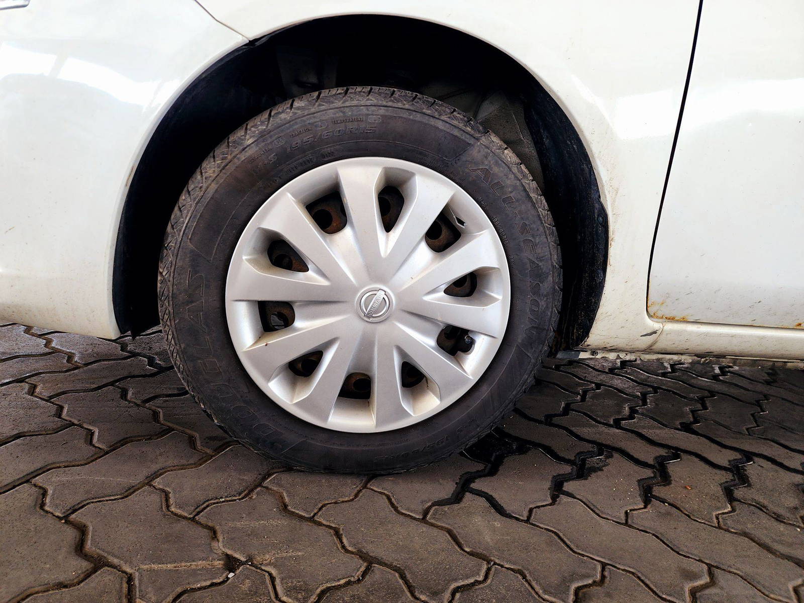 NISSAN VERSA 2016 - Marhaba Auction Used Cars - Image 10