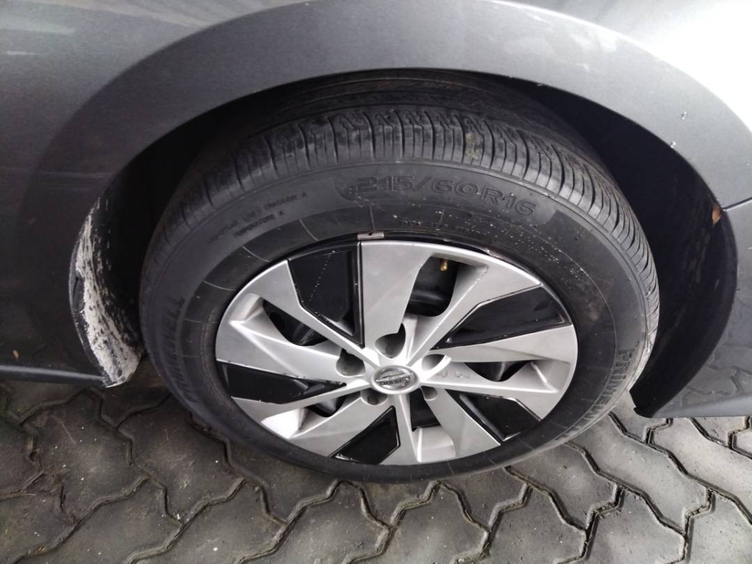 2019 NISSAN ALTIMA — 100406 Miles — Lot C138311 — Main - Marhaba Auctions Used Cars - Image 8