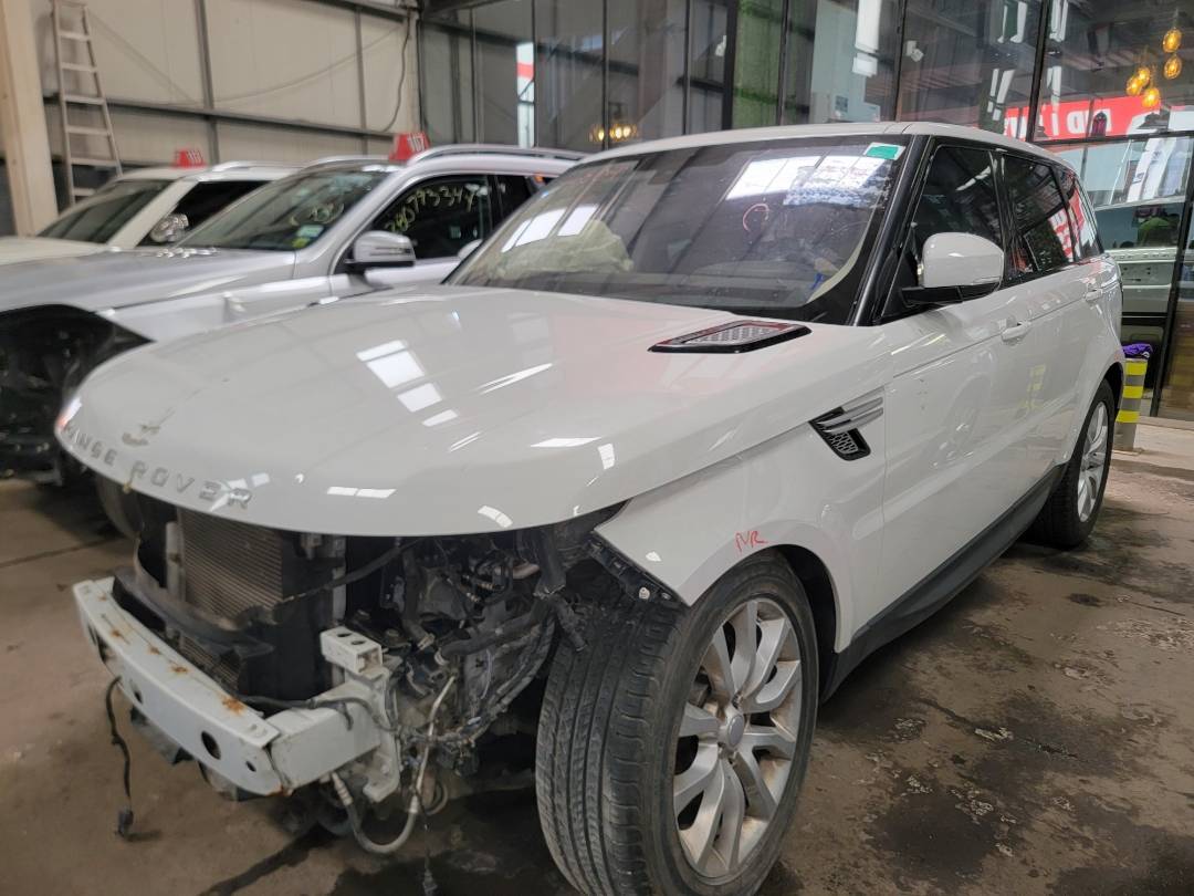 2016 RANG ROVER SPORT — 39332 Miles — Lot A584842 - Marhaba Auctions Used Cars - Image 7