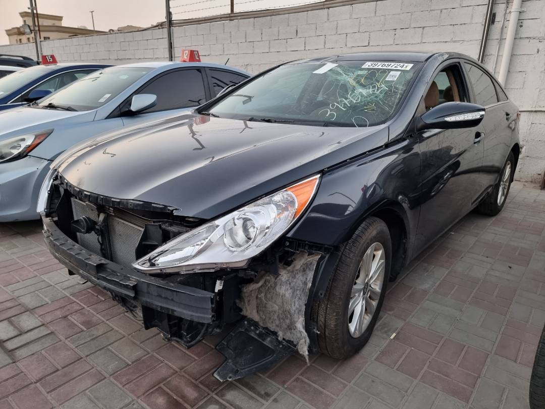 2014 HYUNDAI SONATA — 116963 Miles — Lot 125487 — Ind. 12 - Marhaba Auctions Used Cars - Image 5