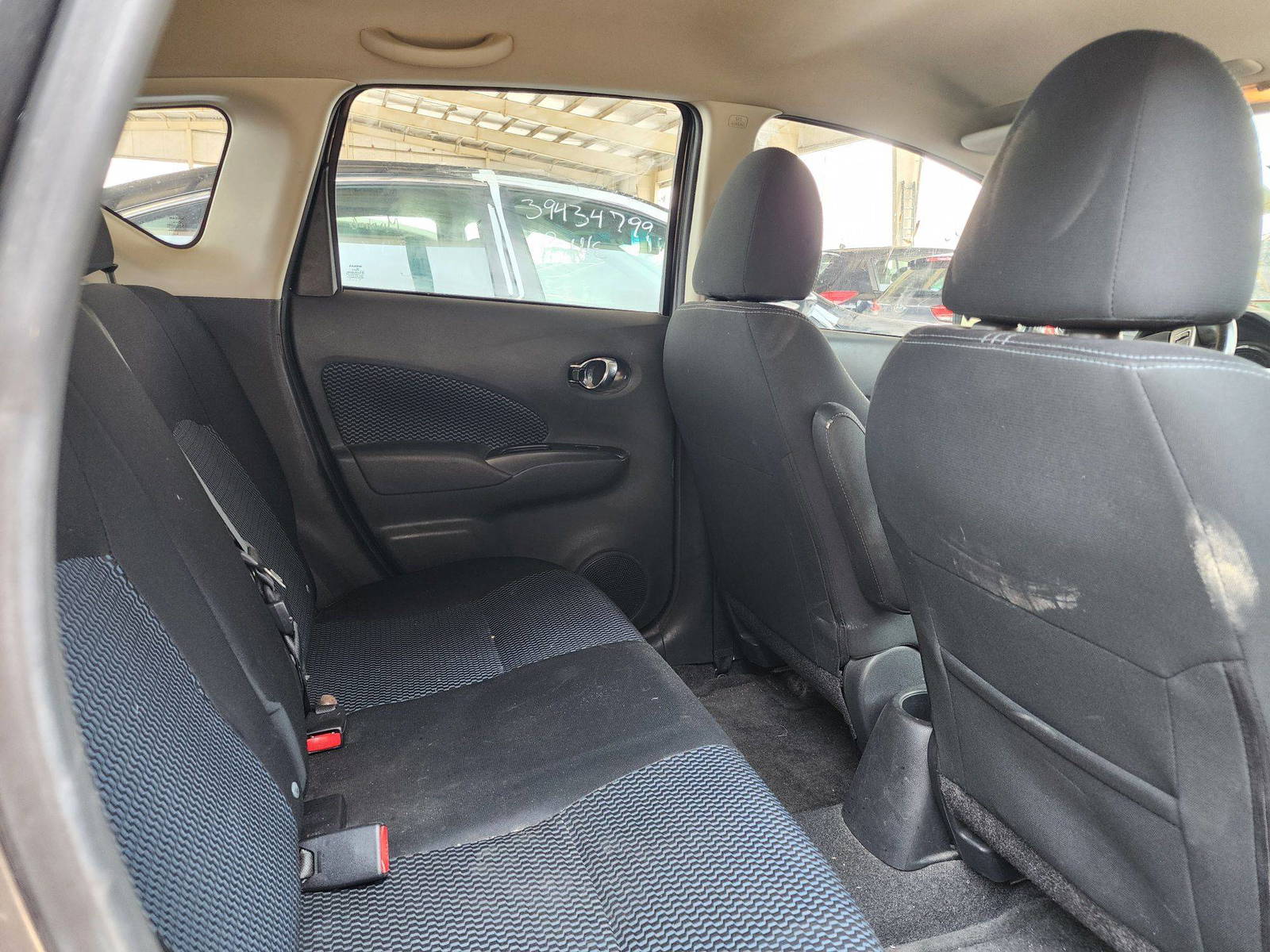 2016 NISSAN VERSA NOTE — 154953 Miles — Lot 39394194 — Souq - Marhaba Auctions Used Cars - Image 4