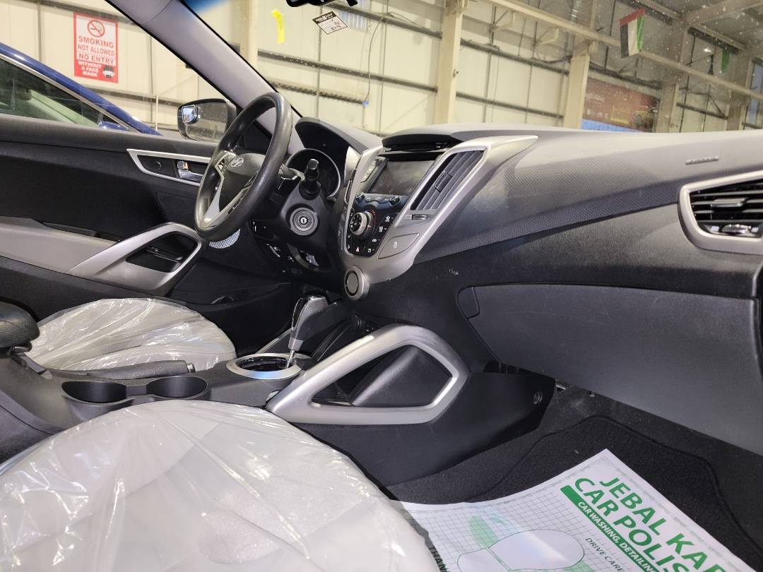2012 HYUNDAI VELOSTER — 137175 Miles — Lot 040094 - Marhaba Auctions Used Cars - Image 6