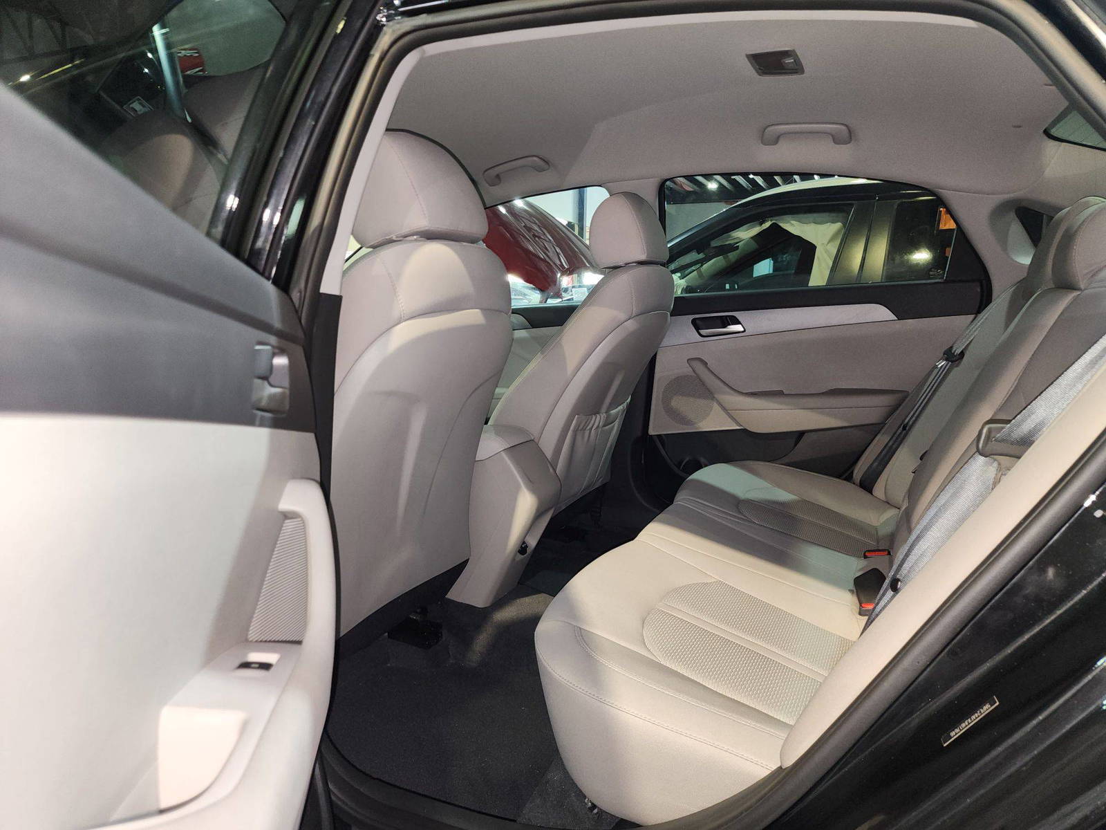 2018 HYUNDAI SONATA — 99696 Miles — Lot FXJH617646 — Main - Marhaba Auctions Used Cars - Image 7