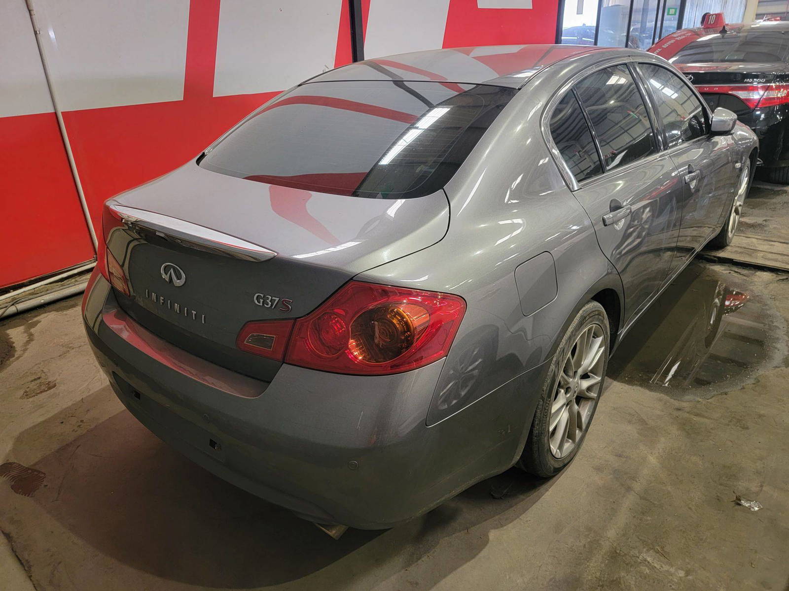 2010 INFINITI G37S — 168450 KM — Lot 410472 — Main - Marhaba Auctions Used Cars - Image 6