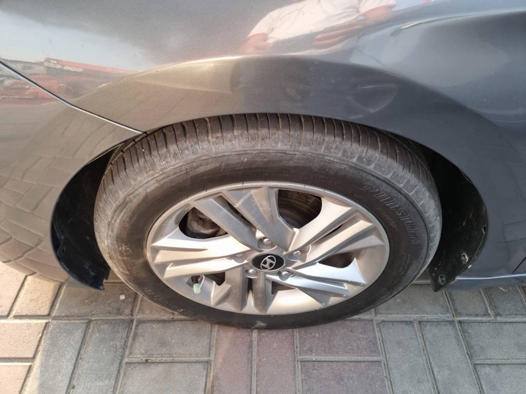 2019 HYUNDAI ELANTRA — 126495 KM — Lot 754407 — Ind. 12 - Marhaba Auctions Used Cars - Image 9