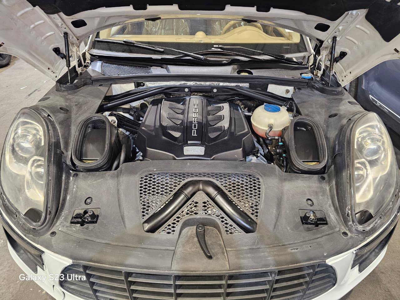 PORSCHE MACAN 2015 - Marhaba Auction Used Cars - Image 15