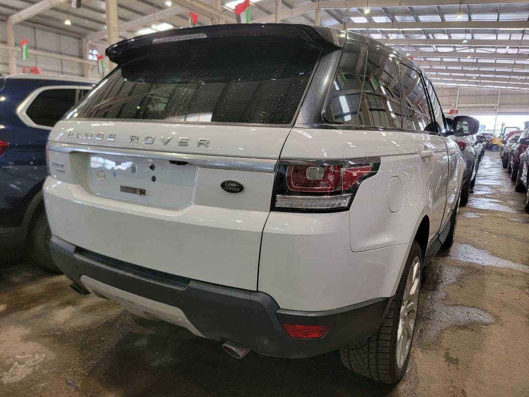 2016 LAND ROVER RANGE ROVER — 91630 Miles — Lot 8GA645470 — Main - Marhaba Auctions Used Cars - Image 3