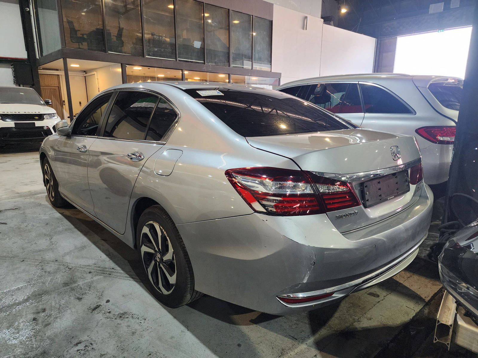 2016 HONDA ACCORD — 184687 KM — Lot 511851 — Al Quoz - Marhaba Auctions Used Cars - Image 6