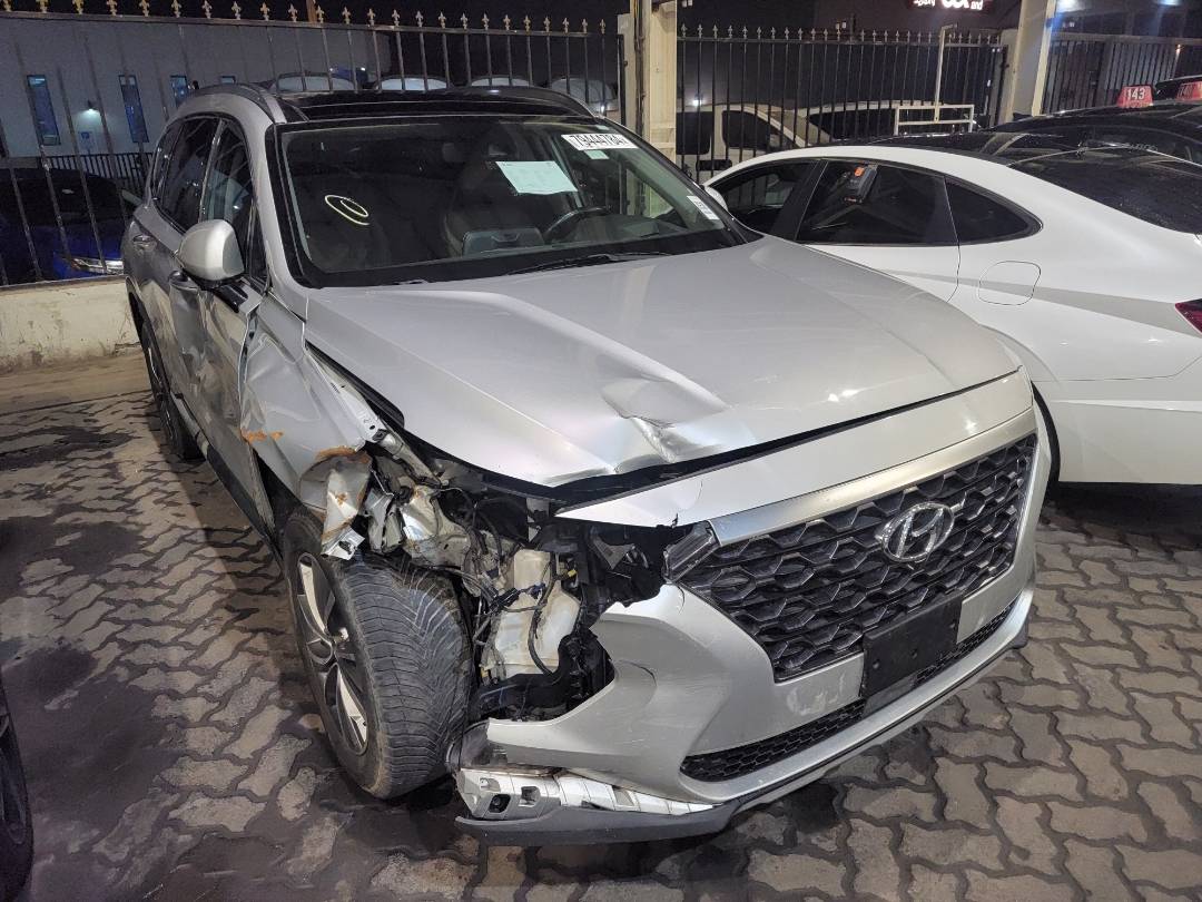 HYUNDAI SANTA FE 2019 - Marhaba Auction Used Cars - Image 5
