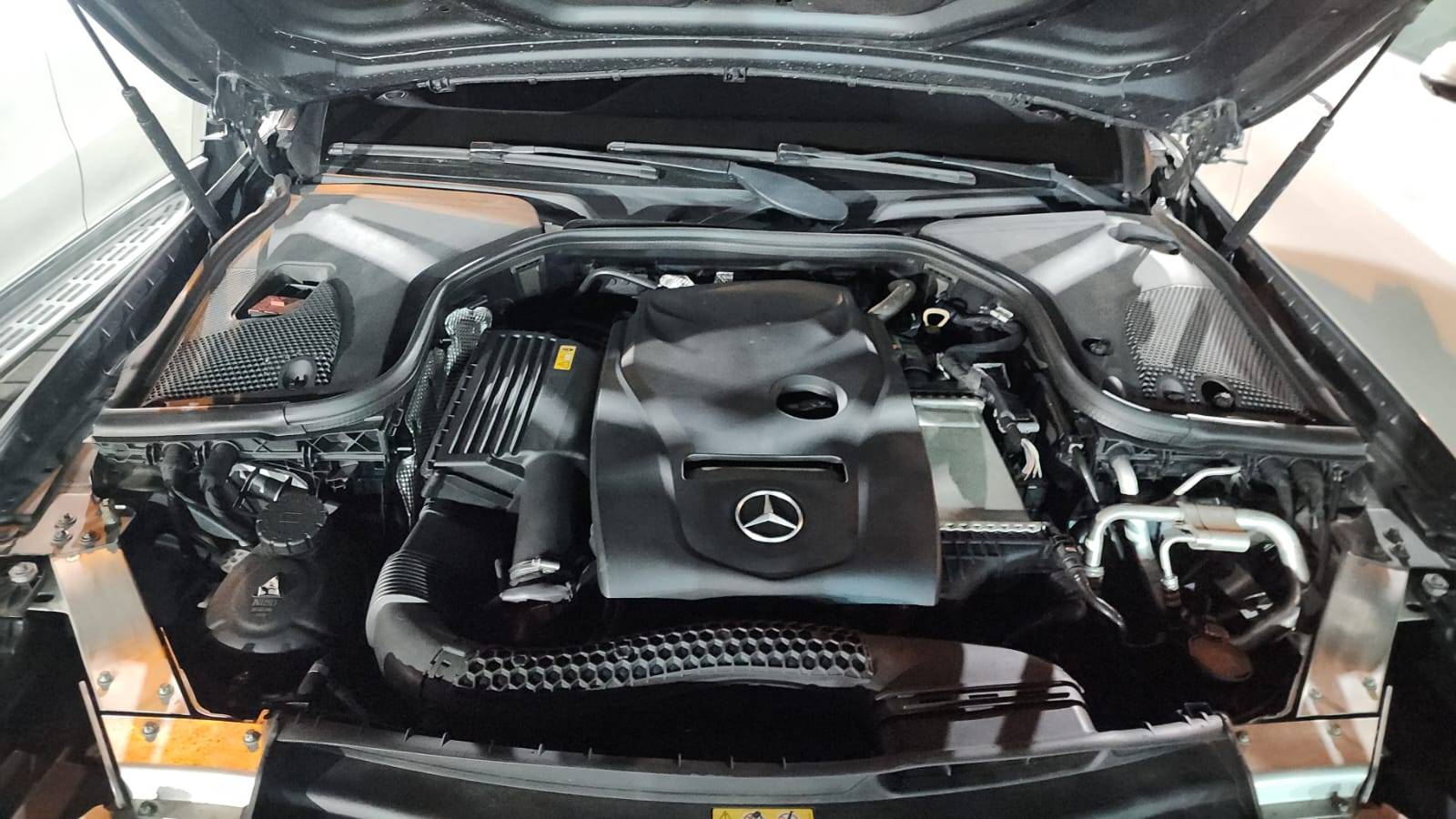 MERCEDES BENZ E 200 2018 - Marhaba Auction Used Cars - Image 9