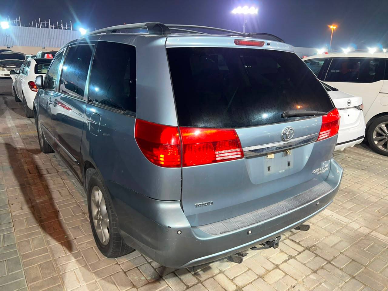 TOYOTA SIENNA 2004 - Marhaba Auction Used Cars - Image 5