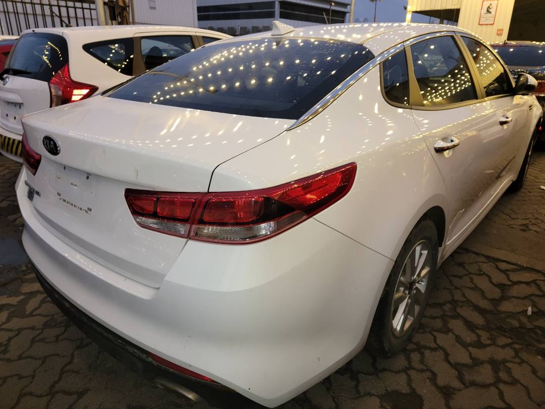 2017 KIA OPTIMA — 98541 Miles — Lot 37953056 - Marhaba Auctions Used Cars - Image 3