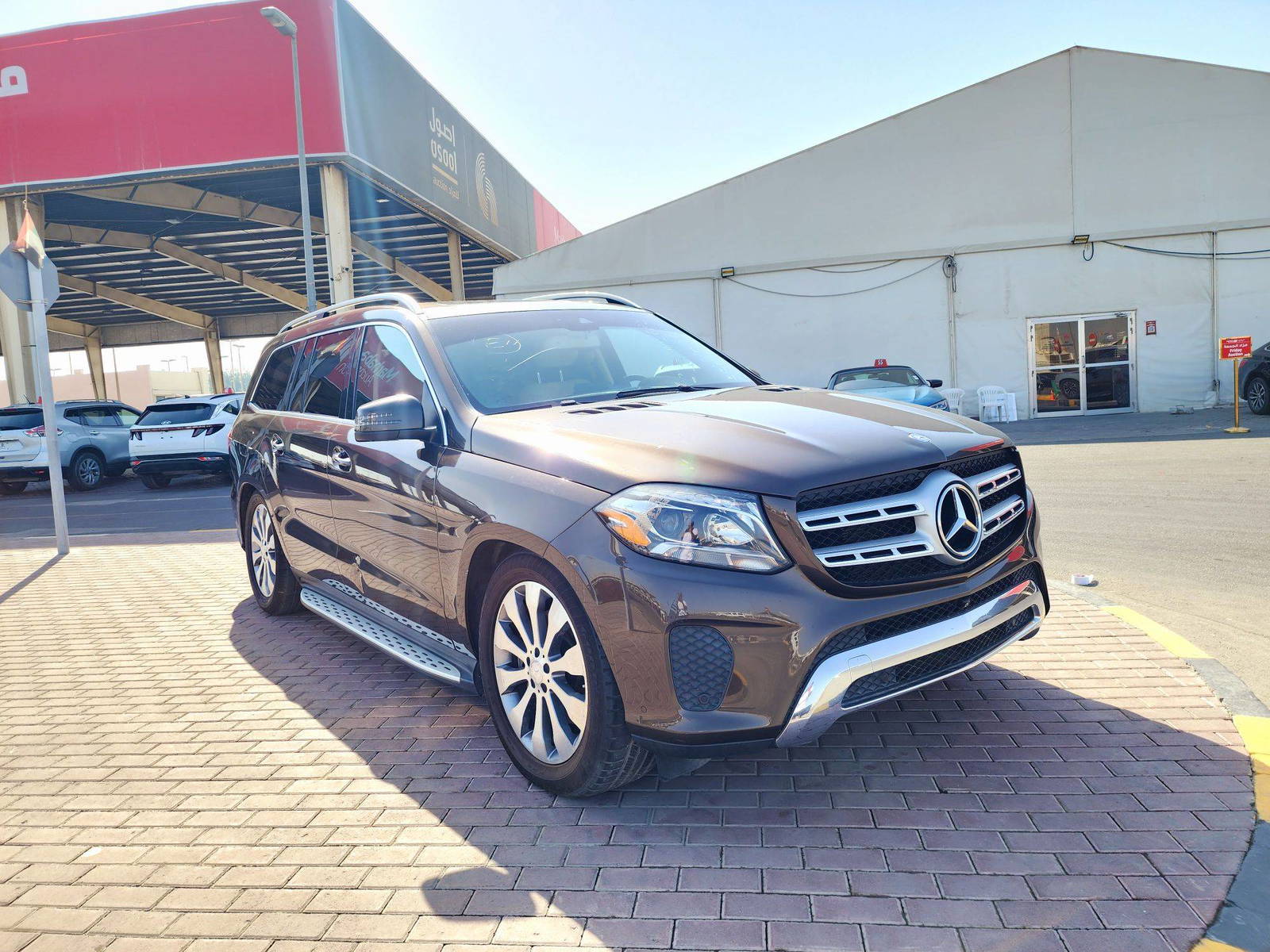 2017 MERCEDES BENZ GLS 450 — 123299 Miles — Lot E6HA802688 — Souq - Marhaba Auctions Used Cars - Image 4