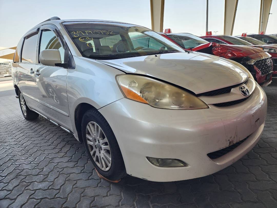 2008 TOYOTA SIENNA — 208444 Miles — Lot 39190752 — Souq - Marhaba Auctions Used Cars - Image 4