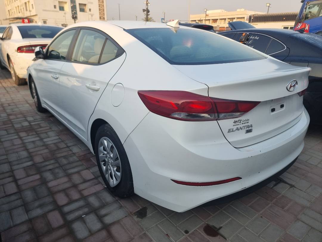 2017 HYUNDAI ELANTRA — 66967 Miles — Lot 125487 — Ind. 12 - Marhaba Auctions Used Cars - Image 4